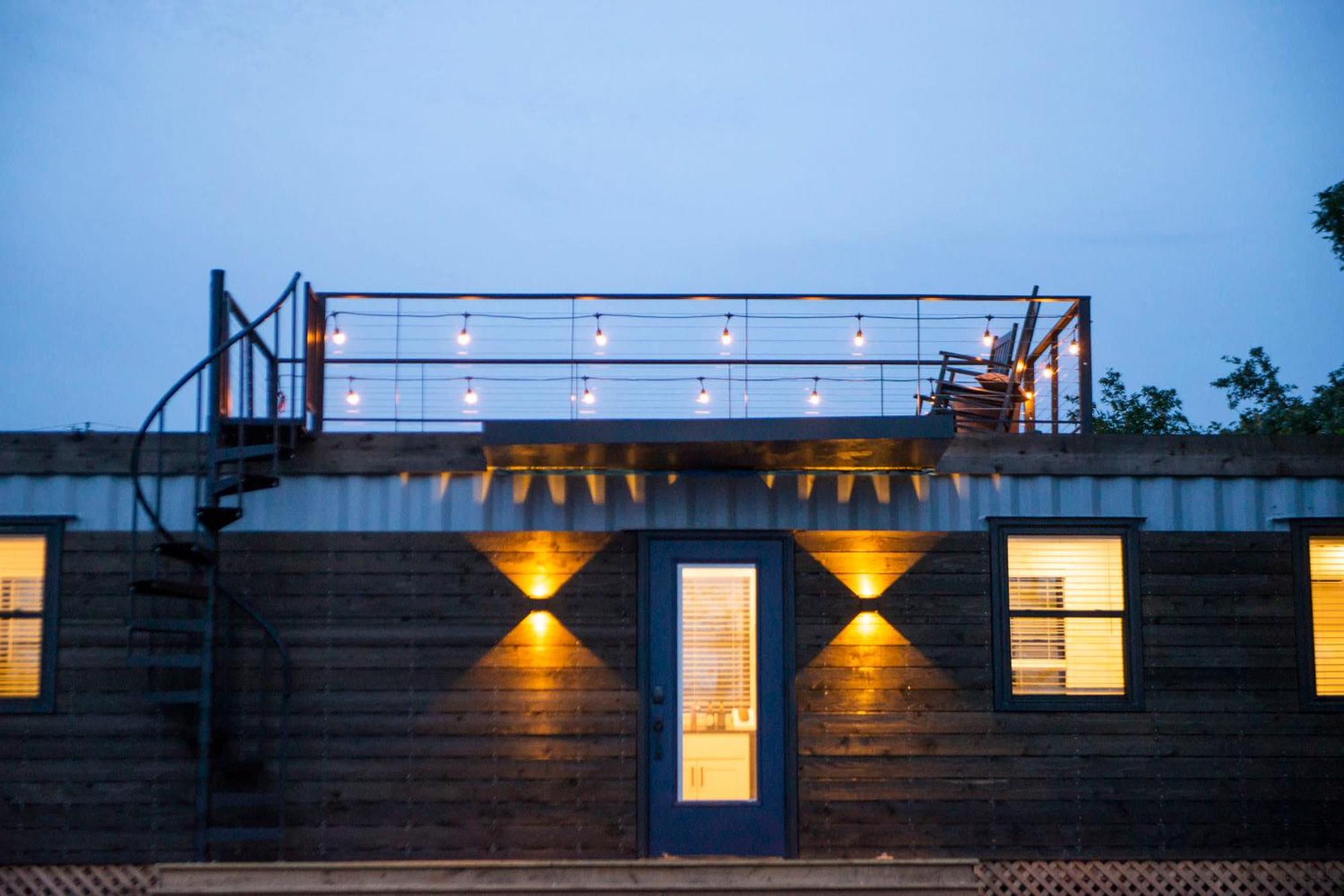 BellmeadThe Woods- Container Tiny House 12 Min To Magnolia/Baylor/Downtown别墅 外观 照片