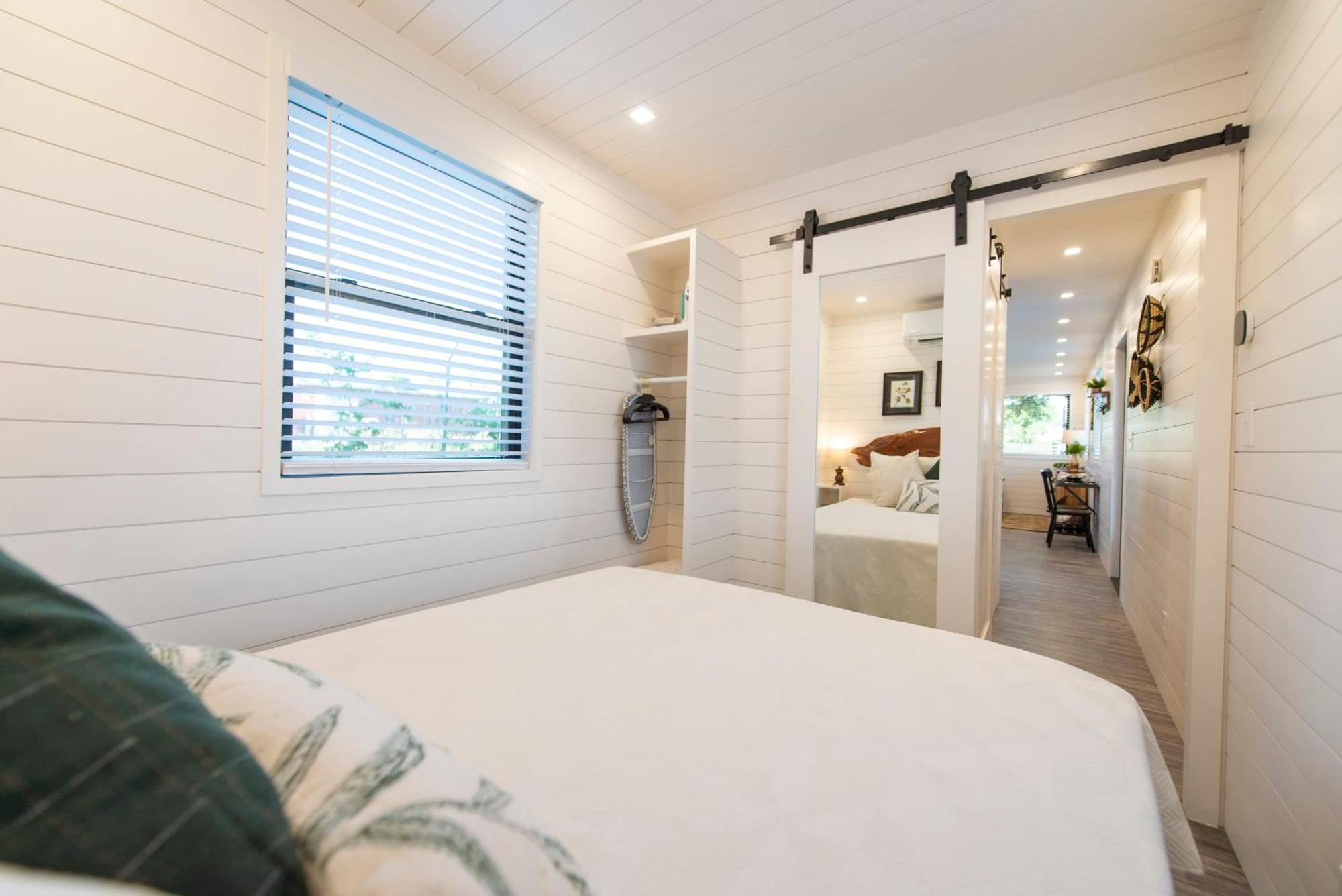 BellmeadThe Woods- Container Tiny House 12 Min To Magnolia/Baylor/Downtown别墅 外观 照片
